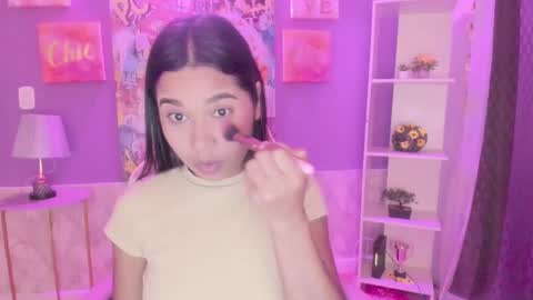 Bonnie online show from December 2024 11:00:01 AM