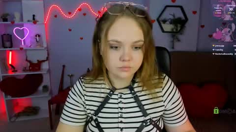 bonnie_crystal online show from April 2026 10:23:02 PM