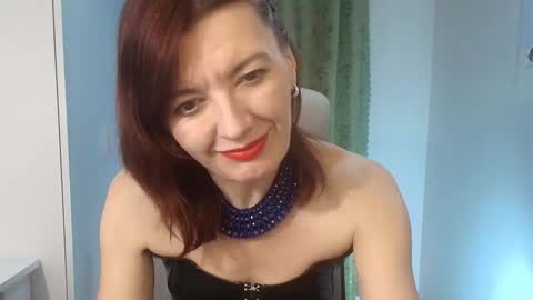 Snapshot of bonnie_naughtyy chatting on February 2026 04:19:01 PM Milena online show from February 2026 04:19:01 PM