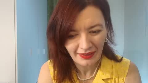 Snapshot of bonnie_naughtyy chatting on February 2026 02:37:01 PM Milena online show from February 2026 02:37:01 PM