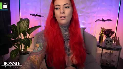 Bonnie Stylez online show from October 2025 12:56:02 AM