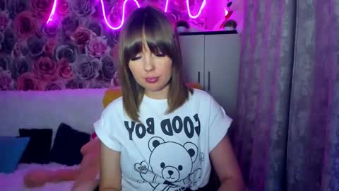 Snapshot of bonybenessy chatting on March 2025 07:56:01 PM Mira online show from March 2025 07:56:01 PM