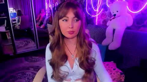 Snapshot of bonybenessy chatting on November 2025 07:37:01 PM Mira online show from November 2025 07:37:01 PM