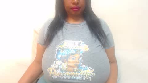 Snapshot of boobyqueen24 chatting on May 2026 04:36:02 PM boobyqueen online show from May 2026 04:36:02 PM