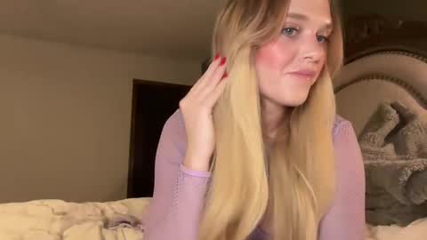 Snapshot of booksnlooksgirl chatting on January 2025 03:08:02 AM booksnlooksgirl online show from January 2025 03:08:02 AM