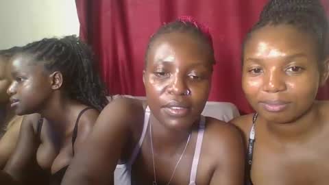 Snapshot of bootie_caramel chatting on February 2025 12:35:02 AM bootie_caramel online show from February 2025 12:35:02 AM