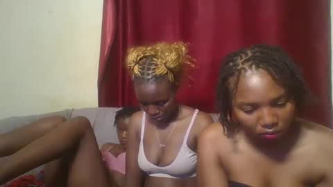 Snapshot of bootie_caramel chatting on February 2025 03:04:02 PM bootie_caramel online show from February 2025 03:04:02 PM