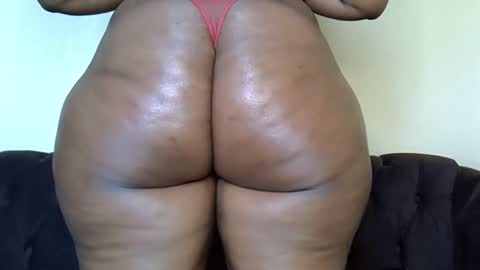 Snapshot of bootieshakess chatting on December 2024 01:49:02 PM bootieshakess online show from December 2024 01:49:02 PM