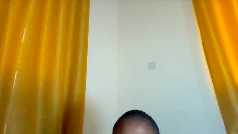 Snapshot of booty_panther chatting on January 2025 07:01:02 AM sandrah online show from January 2025 07:01:02 AM