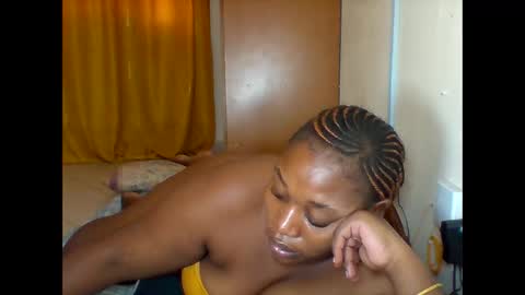 Snapshot of booty_panther chatting on January 2025 04:48:02 AM sandrah online show from January 2025 04:48:02 AM