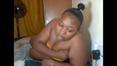 Snapshot of booty_panther chatting on February 2025 07:25:01 PM sandrah online show from February 2025 07:25:01 PM