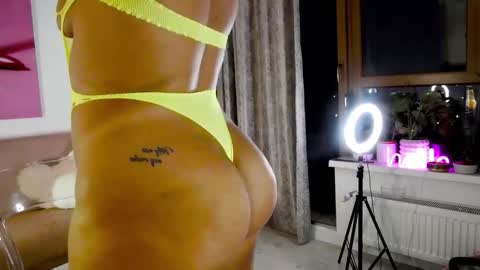 bootyliciousbunny online show from March 2026 12:04:02 AM