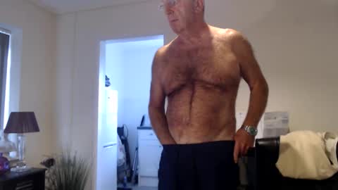 Boppy21 online show from June 2026 06:29:01 PM