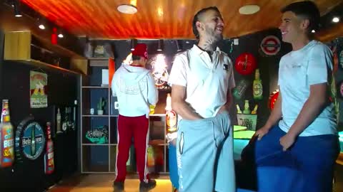 Snapshot of boranget chatting on October 2025 11:05:01 AM boranget online show from October 2025 11:05:01 AM