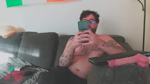 boredandirish21 online show from September 2025 08:13:02 PM