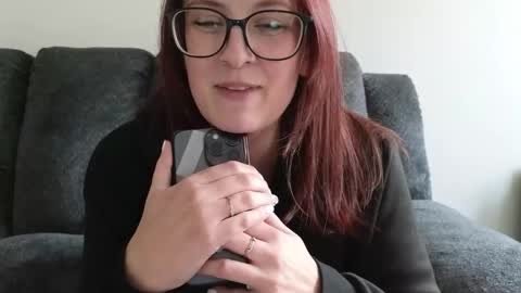 boredbustyhousewife online show from December 2025 05:43:02 PM