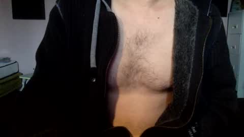 Snapshot of borisvian75019 chatting on December 2024 09:55:02 AM HornyBoo online show from December 2024 09:55:02 AM