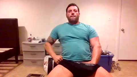 The Italian Boss  online show from November 2025 08:35:01 AM