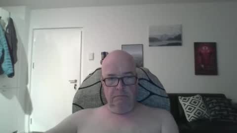 boston1967524903 online show from April 2026 03:39:01 AM