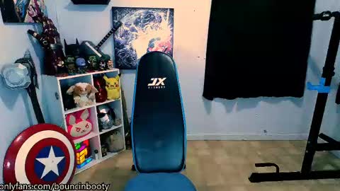 Pumpkin Butt online show from March 2025 04:03:02 PM