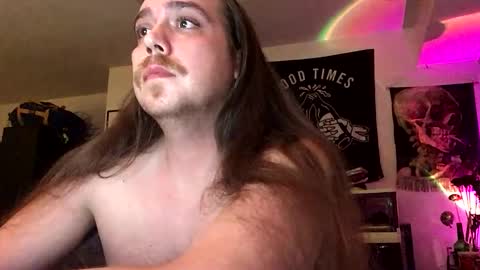 Snapshot of bowsr666 chatting on December 2025 01:54:02 AM bowsr666 online show from December 2025 01:54:02 AM