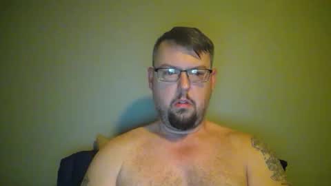 bowtieguy84 online show from April 2026 05:46:02 AM