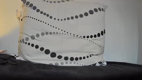 boy3911 online show from December 2024 07:38:02 PM