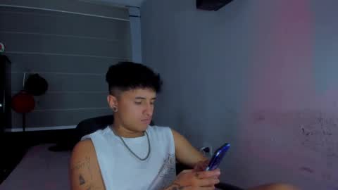 Snapshot of boy_nauthy chatting on January 2025 04:44:02 AM boy_nauthy online show from January 2025 04:44:02 AM