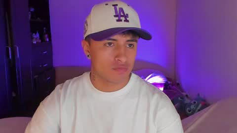 boy_nauthy online show from April 2026 04:31:02 PM