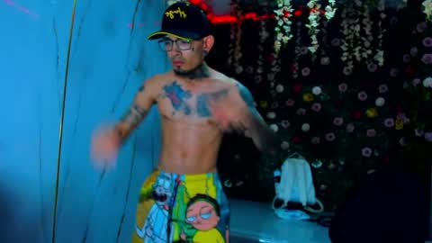 boy_tatto77 online show from April 2026 02:16:02 AM