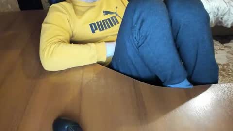 BoyApollon online show from December 2025 07:21:01 PM