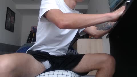 Snapshot of boyfriend_fuckme chatting on November 2025 05:15:02 PM Felipe online show from November 2025 05:15:02 PM