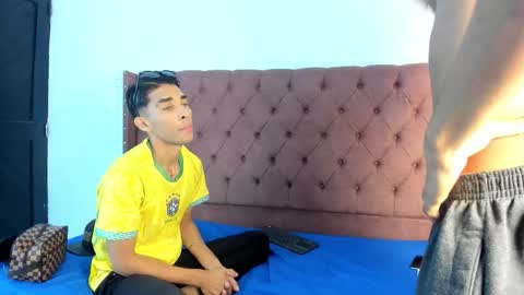 Snapshot of boys_hotparty chatting on September 2025 01:16:01 PM ALEX - TAYLER -MIKE online show from September 2025 01:16:01 PM