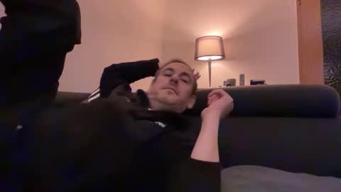 boytoyhh online show from December 2025 11:42:01 PM