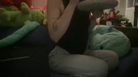 Snapshot of boywithbug chatting on February 2025 12:19:01 AM boywithbug online show from February 2025 12:19:01 AM