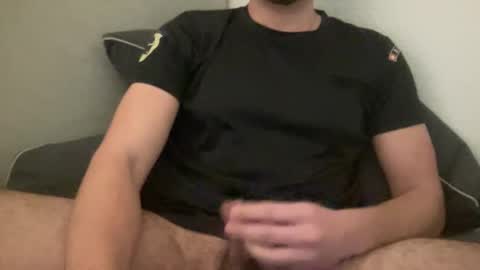 boyyo04 online show from December 2025 02:45:02 PM