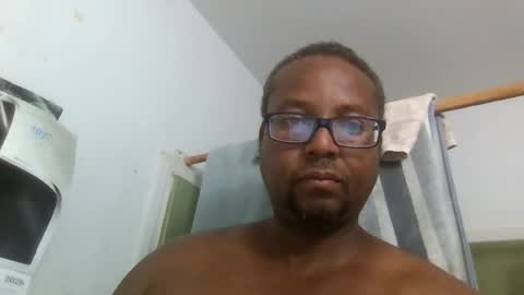 Snapshot of bpharrel34 chatting on July 2026 11:40:01 PM bpharrel34 online show from July 2026 11:40:01 PM