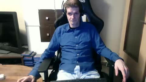 bponie1 online show from December 2024 11:00:01 PM