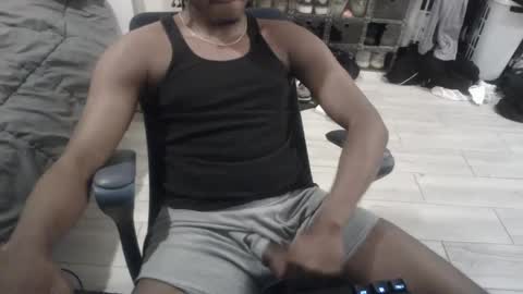 Snapshot of bquen400 chatting on September 2025 02:27:01 AM bquen400 online show from September 2025 02:27:01 AM