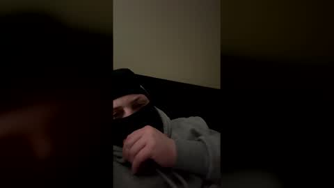 brad200215 online show from February 2026 04:22:01 AM