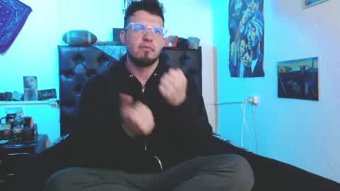 brad hot boy online show from April 2026 06:11:02 PM