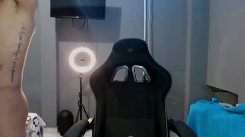 Snapshot of brad_wesley__ chatting on January 2025 04:59:01 AM Brad online show from January 2025 04:59:01 AM