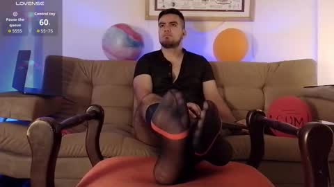 Snapshot of bradleycolton chatting on December 2025 11:10:01 PM Bradley Colton Independ Model online show from December 2025 11:10:01 PM