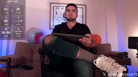 Bradley Colton Independ Model online show from July 2026 03:15:02 PM