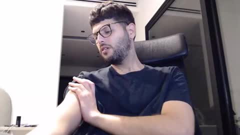 Snapshot of brads91 chatting on December 2024 04:38:01 PM brads online show from December 2024 04:38:01 PM