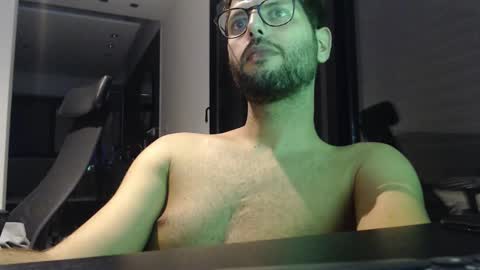 Snapshot of brads91 chatting on October 2025 09:59:02 PM brads online show from October 2025 09:59:02 PM