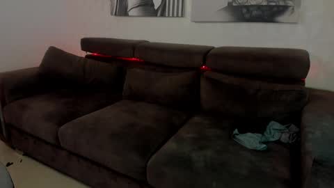 Snapshot of brand_ferraromg chatting on February 2025 07:14:01 PM Brant Ferraro MG online show from February 2025 07:14:01 PM