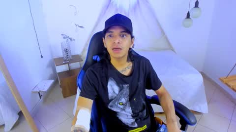 B R A N D online show from December 2025 10:51:01 PM