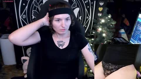 Snapshot of brandiwrld999 chatting on December 2024 06:14:01 AM BrandiWRLD999 online show from December 2024 06:14:01 AM