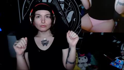 Snapshot of brandiwrld999 chatting on September 2025 08:01:02 PM BrandiWRLD999 online show from September 2025 08:01:02 PM